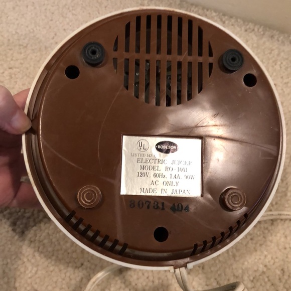 Country Kitchen Cooking -The Juicer -electric citrus juicer - Picture 7 of 12